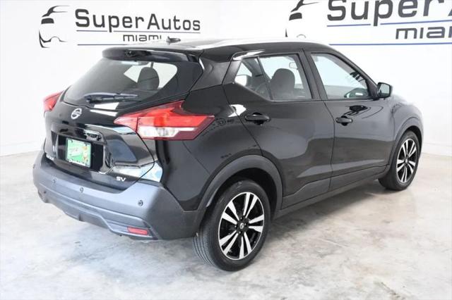 2020 Nissan Kicks SV Xtronic CVT
