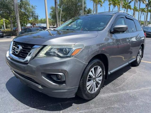 2017 Nissan Pathfinder SL for sale in Plantation, FL