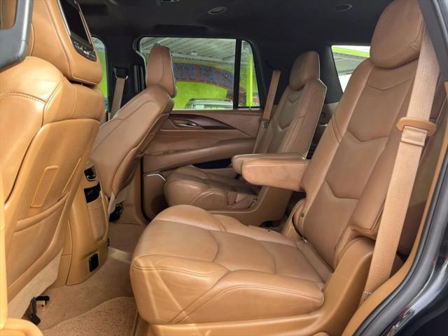 2017 Cadillac Escalade Platinum