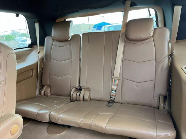 2017 Cadillac Escalade Platinum