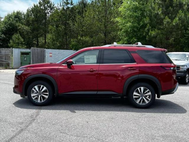 2025 Nissan Pathfinder SL 4WD