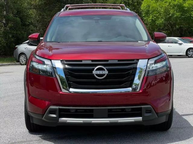 2025 Nissan Pathfinder SL 4WD