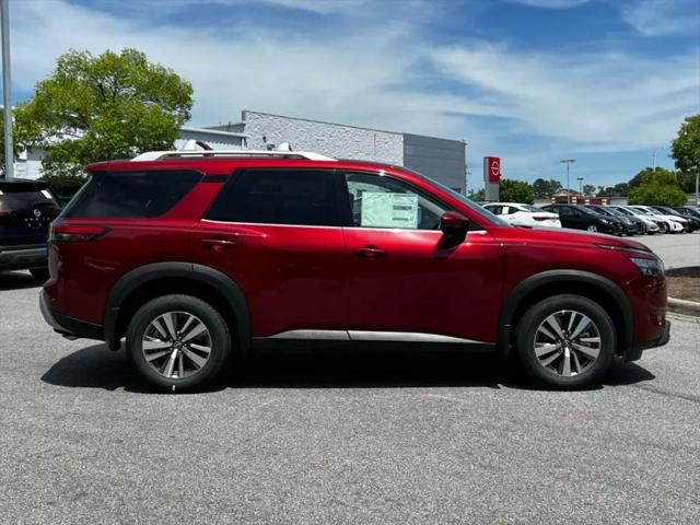 2025 Nissan Pathfinder SL 4WD