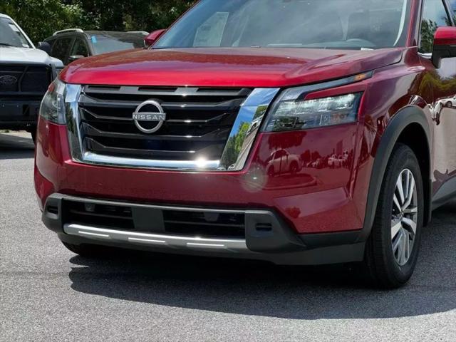 2025 Nissan Pathfinder SL 4WD