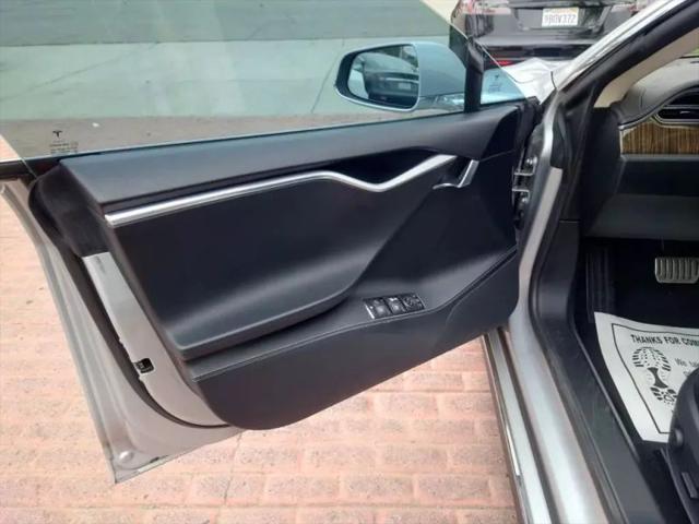 2013 Tesla Model S Performance