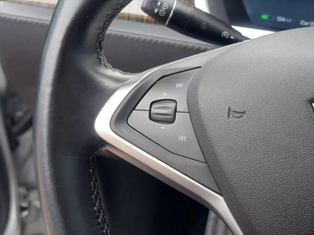 2013 Tesla Model S Performance