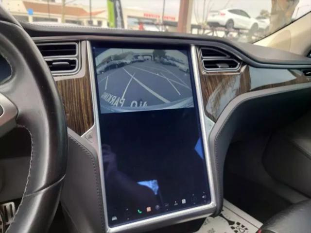 2013 Tesla Model S Performance