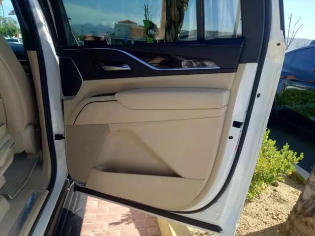 2021 Cadillac Escalade ESV 4WD Premium Luxury
