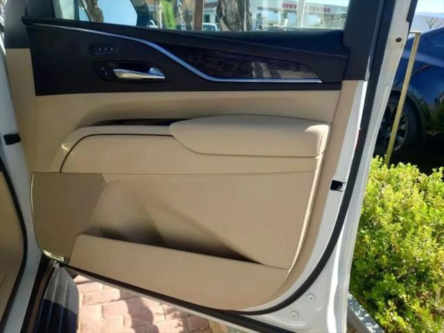 2021 Cadillac Escalade ESV 4WD Premium Luxury