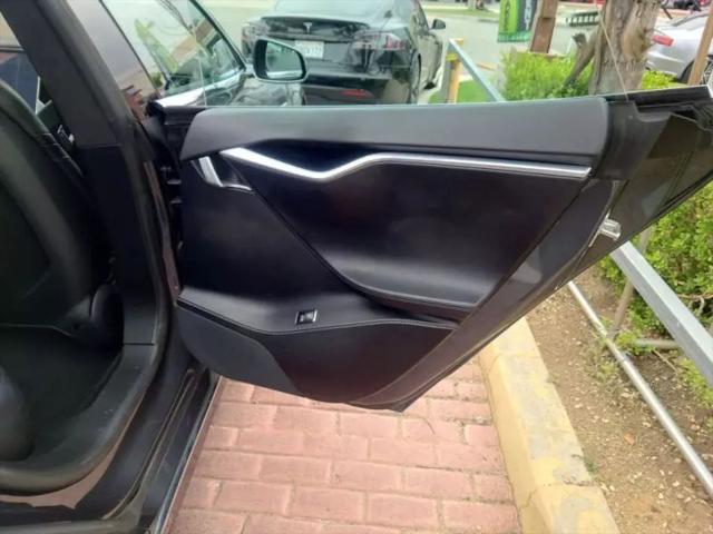 2016 Tesla Model S 75
