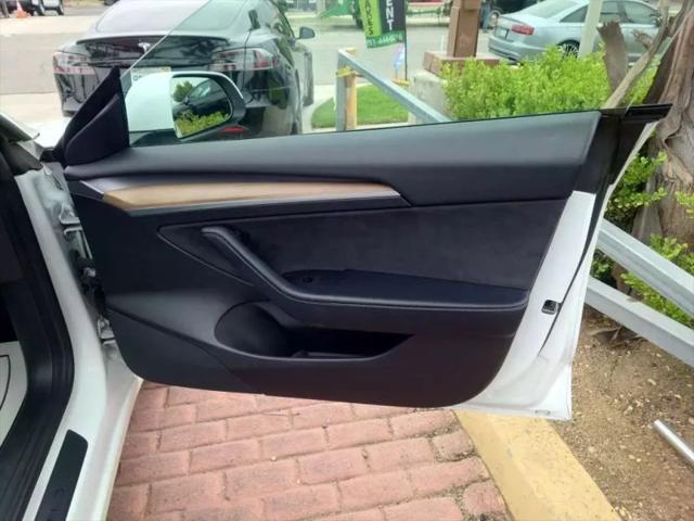 2022 Tesla Model 3 Performance Dual Motor All-Wheel Drive