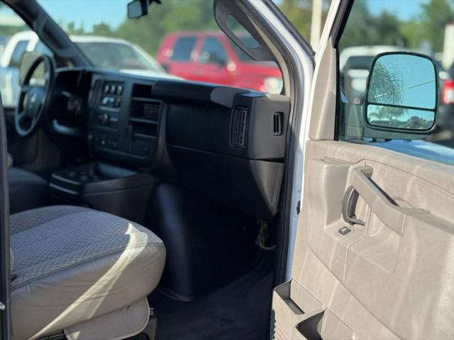 2018 Chevrolet Express LT