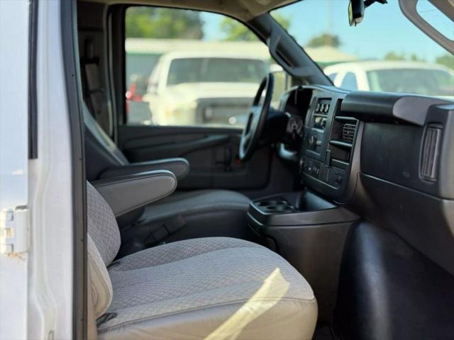 2018 Chevrolet Express LT