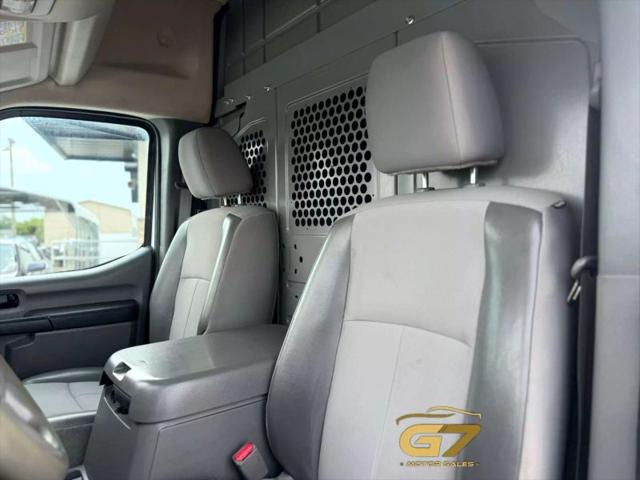 2019 Nissan 3500 SV V8