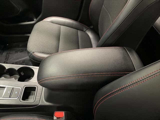 2024 Ford Escape ST-Line Select