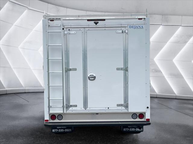 2025 GMC Savana Cutaway Work Van