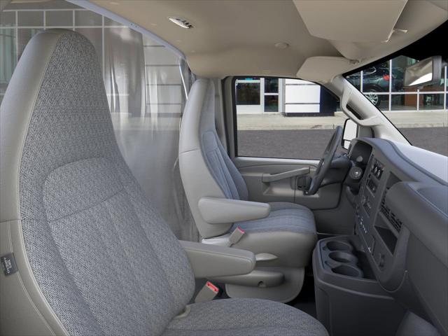 2025 GMC Savana Cutaway Work Van