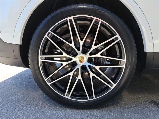 2025 Porsche Cayenne Cayenne
