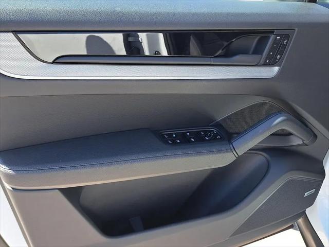 2025 Porsche Cayenne Cayenne