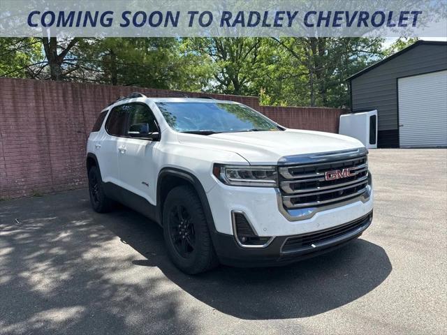 2023 GMC Acadia AWD AT4
