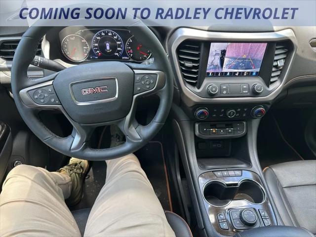 2023 GMC Acadia AWD AT4