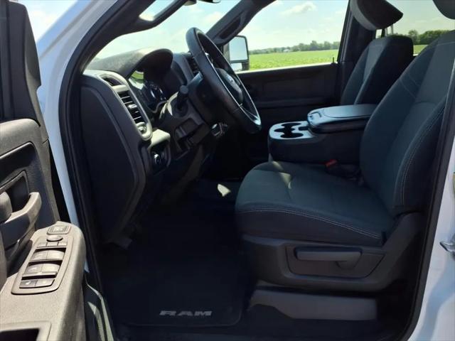 2023 Ram 3500 Tradesman Crew Cab 4x4 8' Box