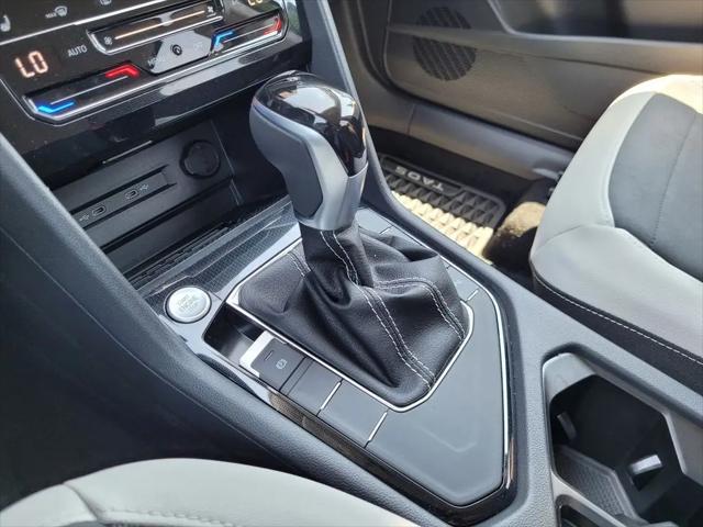 2025 Volkswagen Taos 1.5T SE