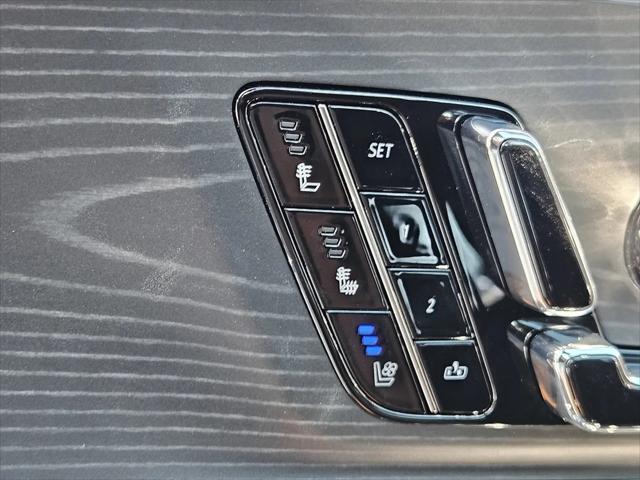 2025 Cadillac iQ Sport 3 RWD