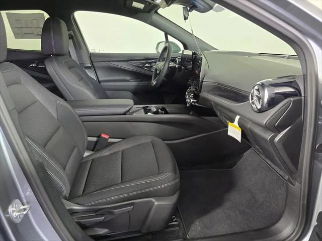 2025 Chevrolet V Blazer RWD LT
