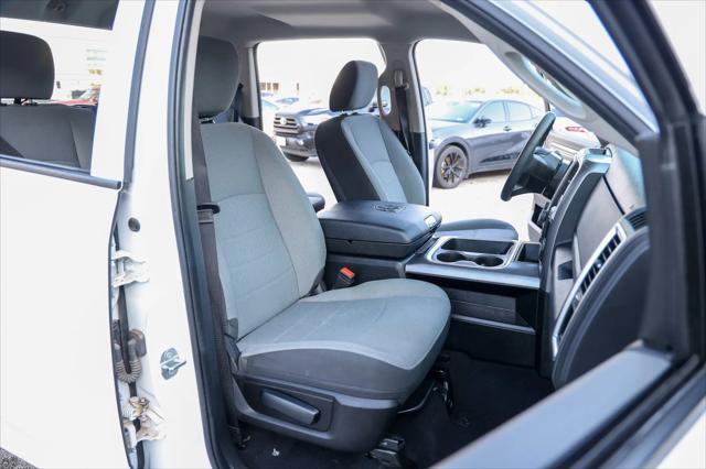 2023 Ram 1500 Classic SLT Crew Cab 4x2 5'7" Box