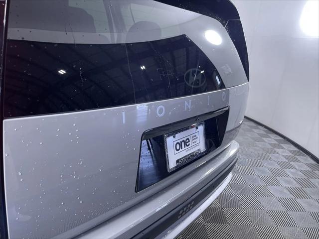 2026 Hyundai IONIQ 9 SE