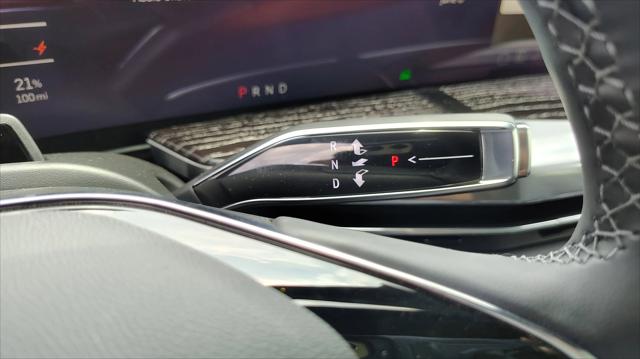 2025 Cadillac Escalade Luxury 1 AWD
