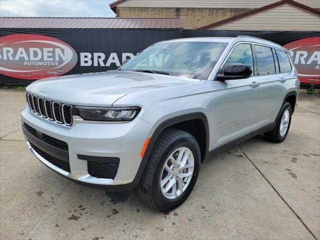 2025 Jeep Grand Cherokee GRAND CHEROKEE L LAREDO 4X4