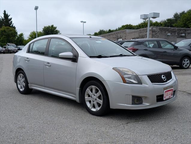2012 Nissan Sentra 2.0 SR 2012 Nissan Sentra 2.0 SR