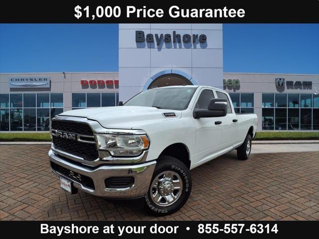2024 RAM 2500 Tradesman Crew Cab 4x4 8 Box