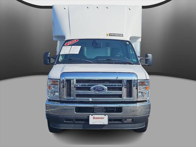 2022 Ford E-450 Cutaway Base DRW