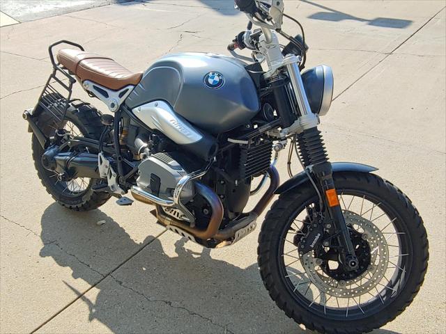2019 BMW R nineT Scrambler Base