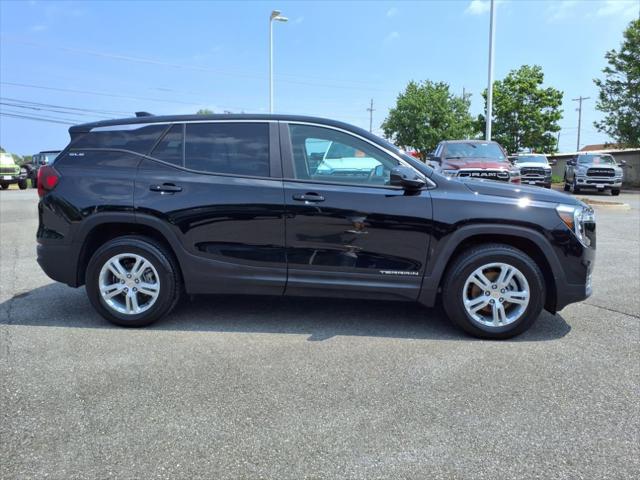 2024 GMC Terrain AWD SLE