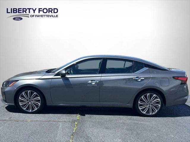 2023 Nissan Altima SL FWD