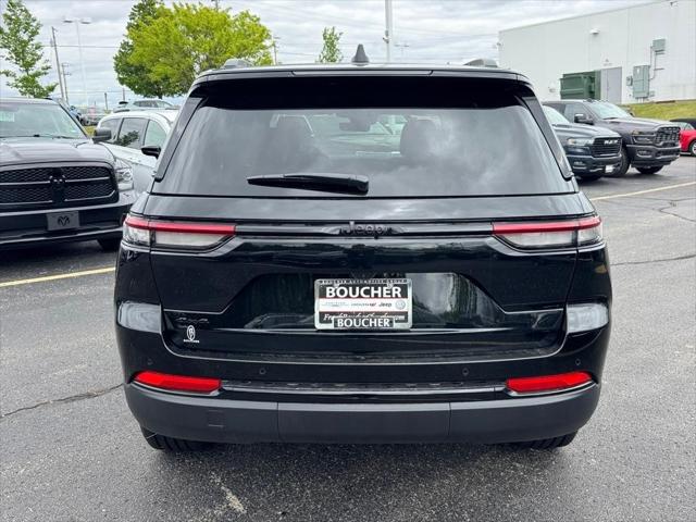 2025 Jeep Grand Cherokee GRAND CHEROKEE ALTITUDE 4X4
