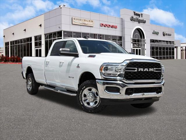 2022 RAM 2500 Big Horn Crew Cab 4x4 8 Box
