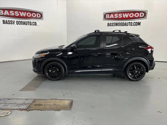 2023 Nissan Kicks SR Xtronic CVT