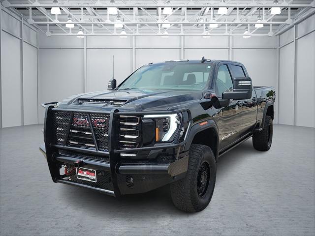 2024 GMC Sierra 2500HD 4WD Crew Cab Standard Bed AT4X