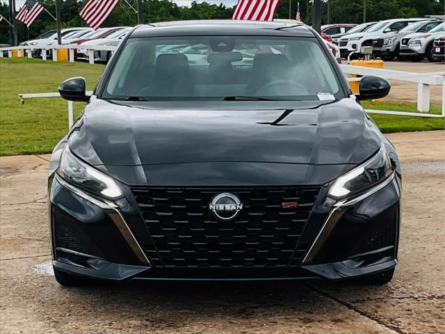 2023 Nissan Altima SR FWD
