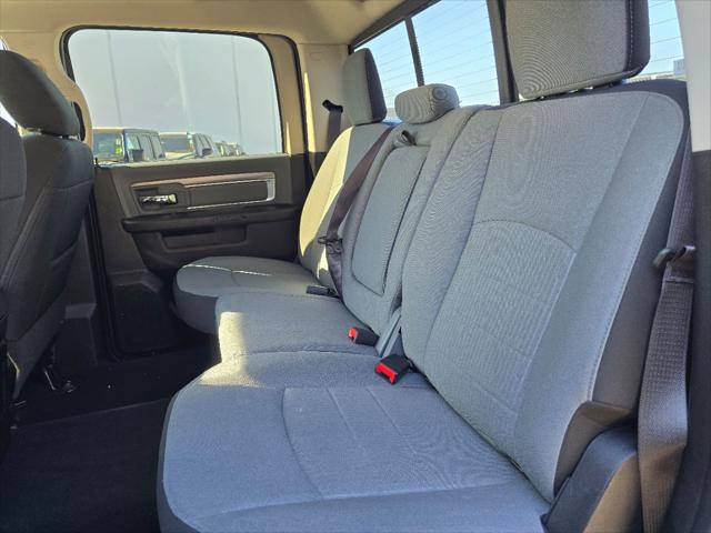 2023 Ram 1500 Classic SLT Crew Cab 4x4 5'7" Box