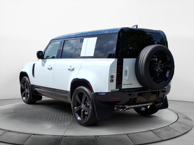 2025 Land Rover Defender 110 P500 X-Dynamic SE