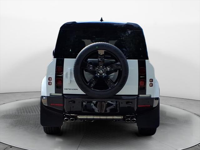 2025 Land Rover Defender 110 P500 X-Dynamic SE