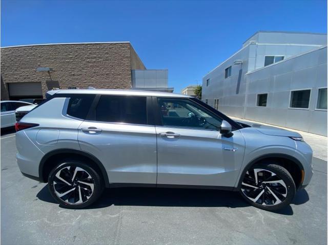 2025 Mitsubishi Outlander PHEV SE S-AWC