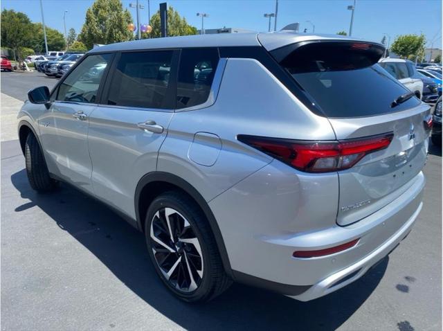 2025 Mitsubishi Outlander PHEV SE S-AWC