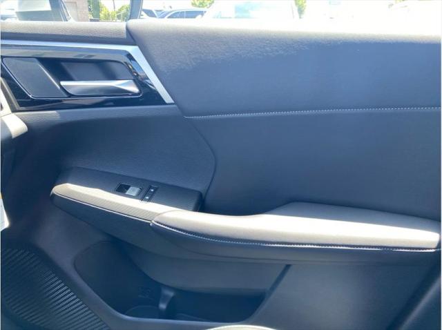 2025 Mitsubishi Outlander PHEV SE S-AWC